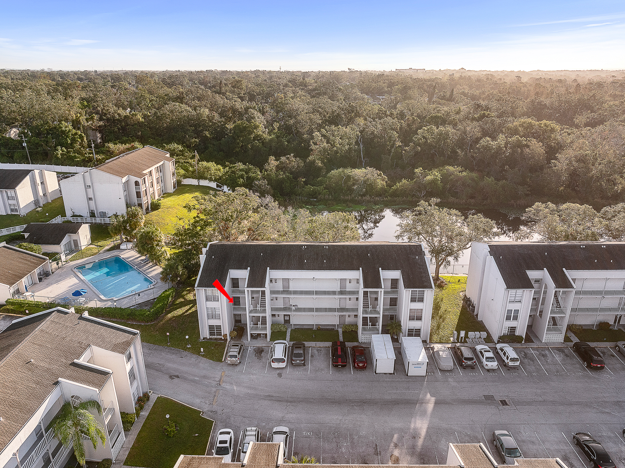 2625 Florida 590 - 1