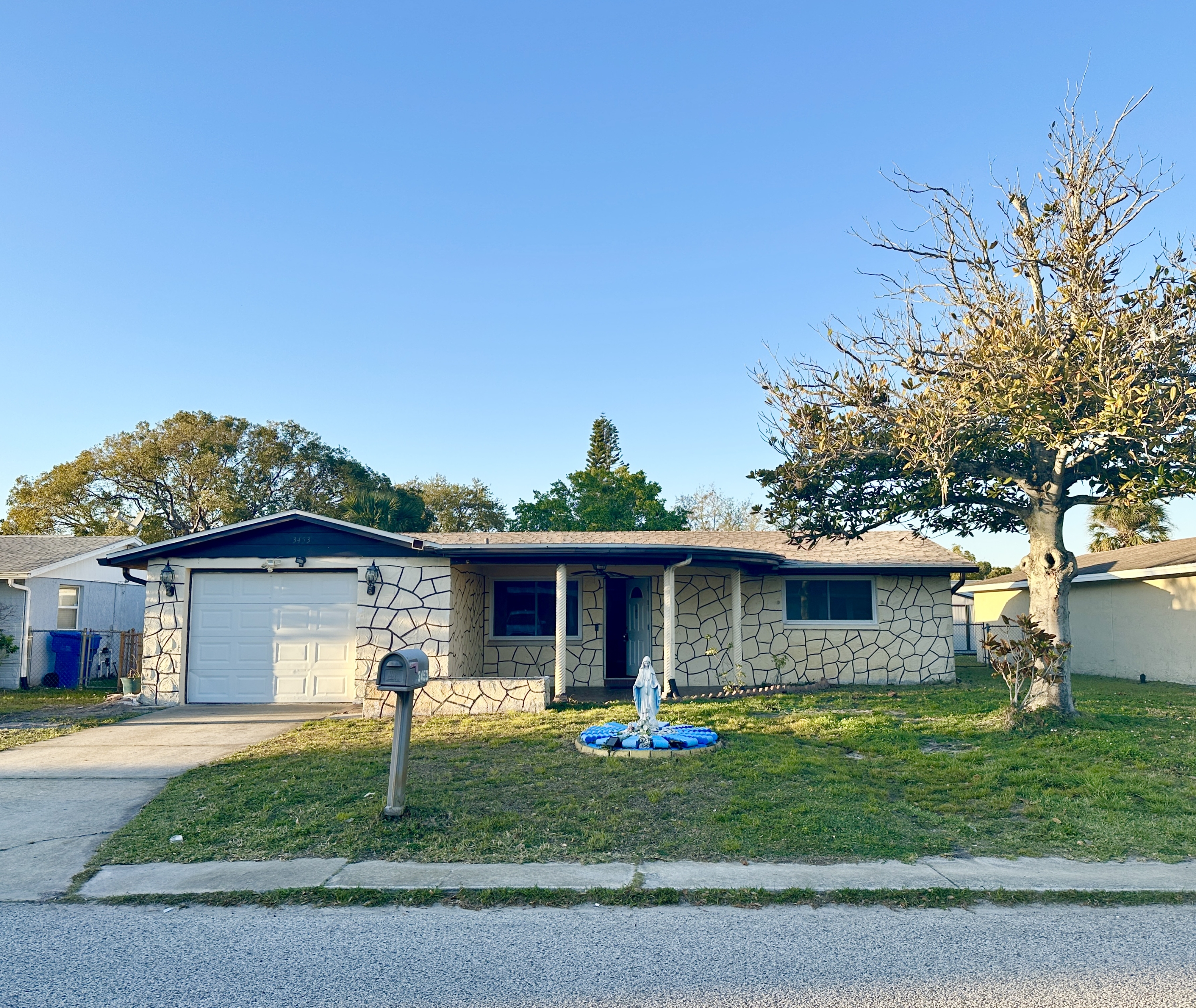 3453 Garfield Drive
